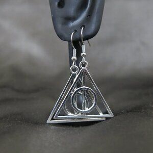 Deathly Hallows Earrings (164)